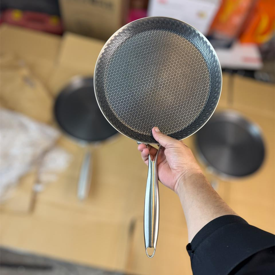 Germany lot honeycomb lesser shallow pizza pan & tawa