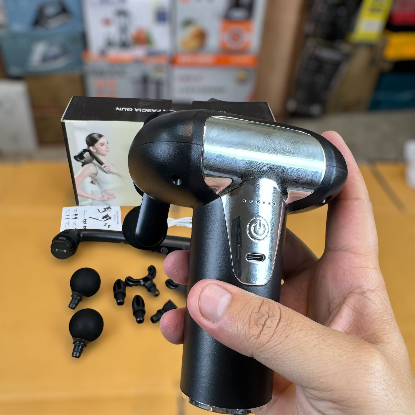 6 head rechargeable multifunction massager