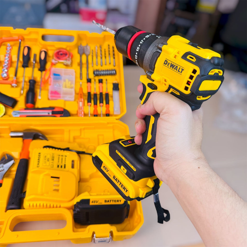 DEWALT 117 brushless drill mechine set