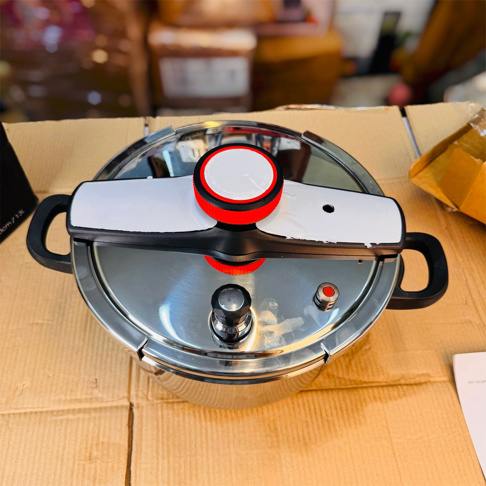 Lot imported 13L pressure cooker