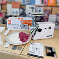 Geepas meat grinder GMG746P (2 YEAR WARRANTY